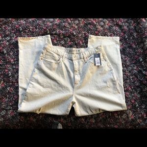 NWT Universal Thread jeans
